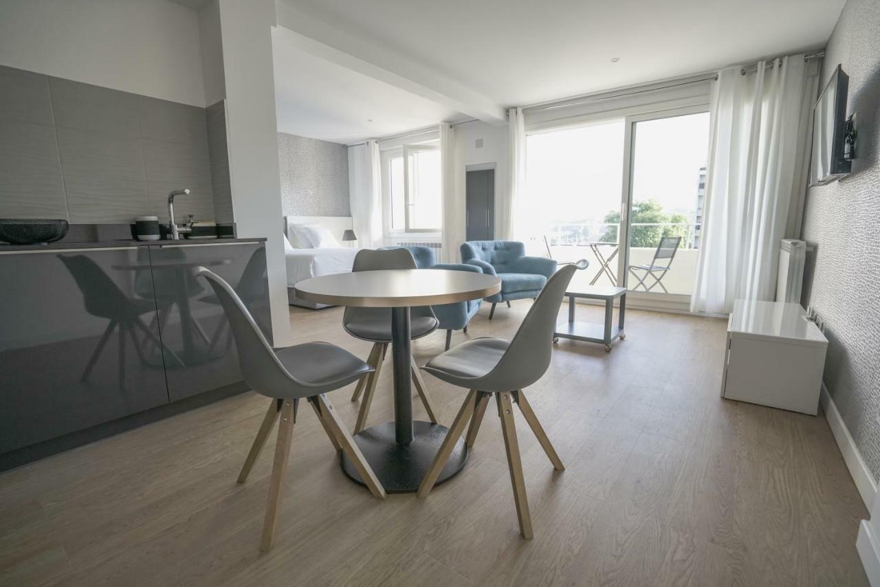 Parc 709 Bayonne Apartment Exterior photo